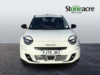 Used Fiat 600 2025 for sale - 76122483: Photo