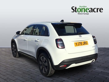 Used Fiat 600 2025 for sale - 76122483: Photo