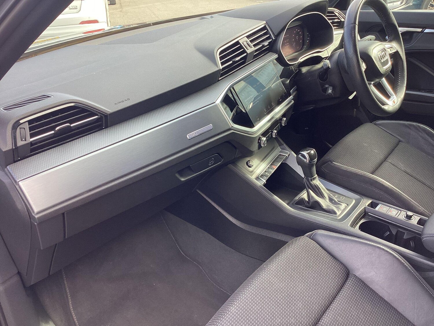 Used Audi Q3 2019 for sale - 78047461: Photo 13