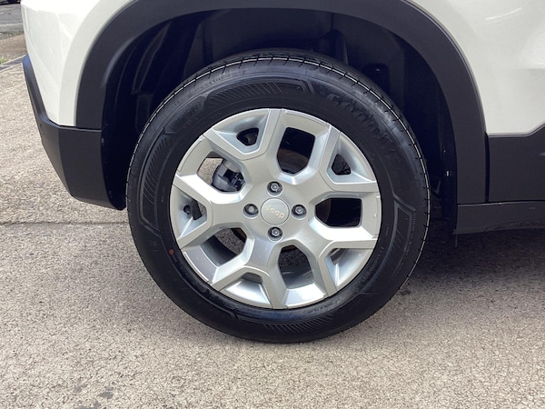 Used Jeep Avenger 2025 for sale - 76247178: Photo 9
