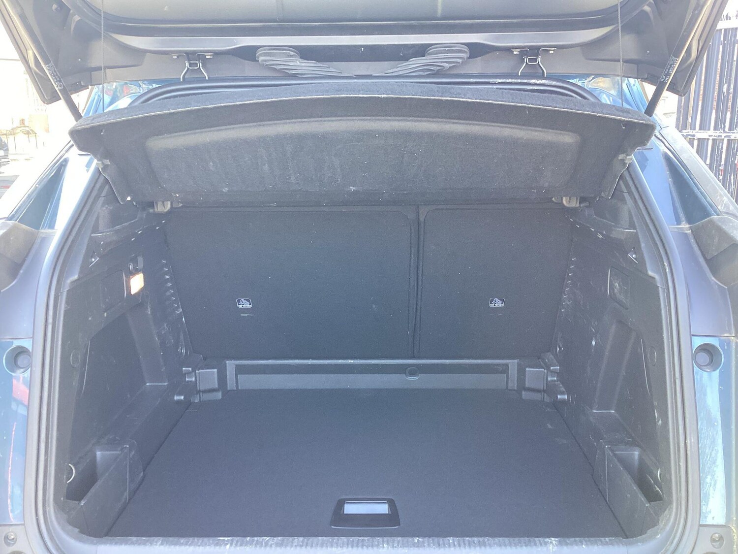 Used Peugeot 3008 2023 for sale - 77958180: Photo 10