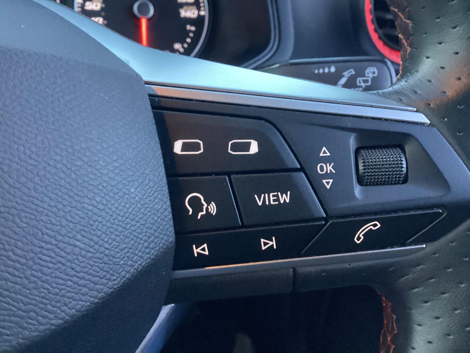 Used SEAT Arona 2023 for sale - 76952737: Photo 25