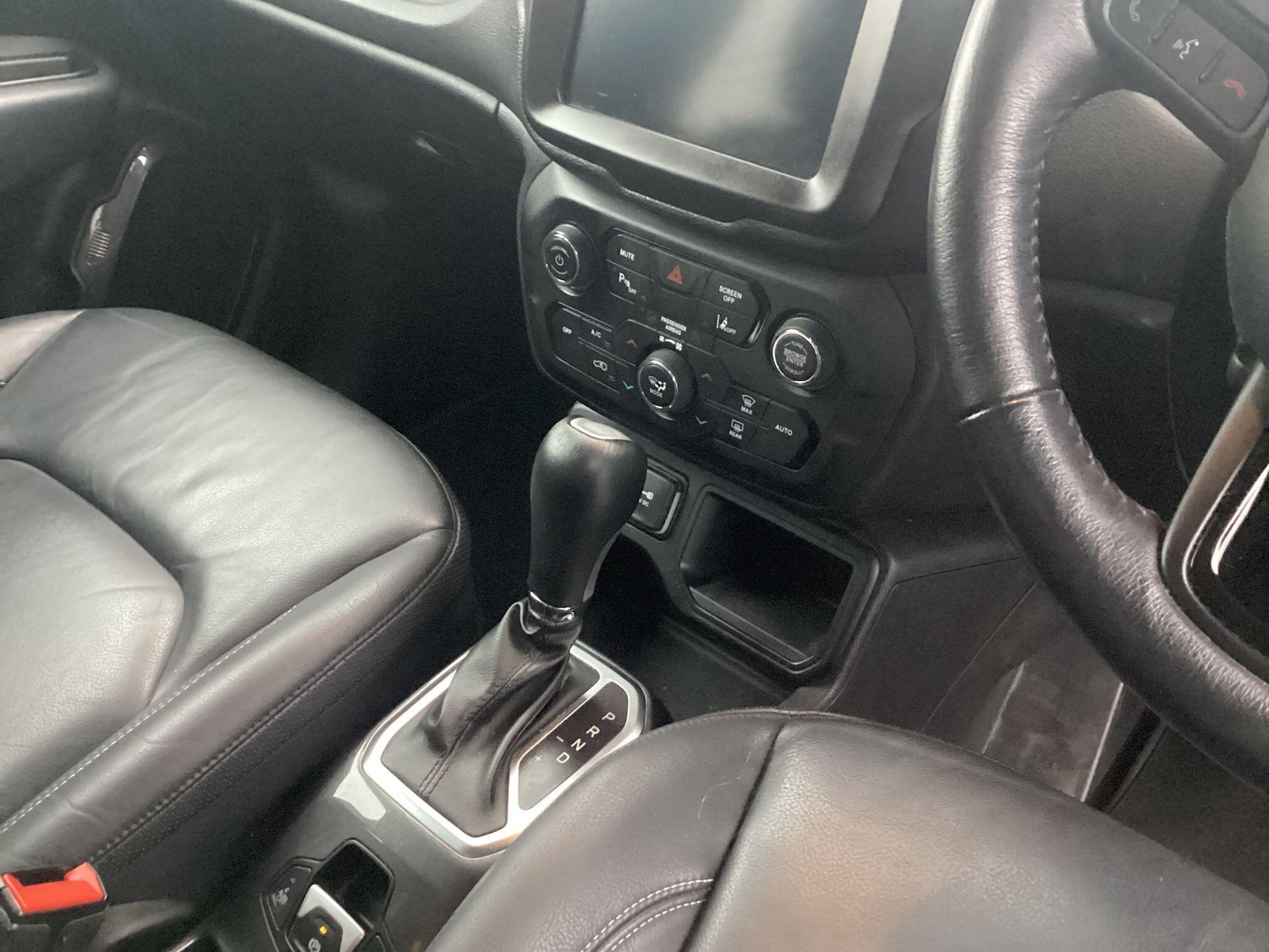 Used Jeep Renegade 2022 for sale - 77060434: Photo 19