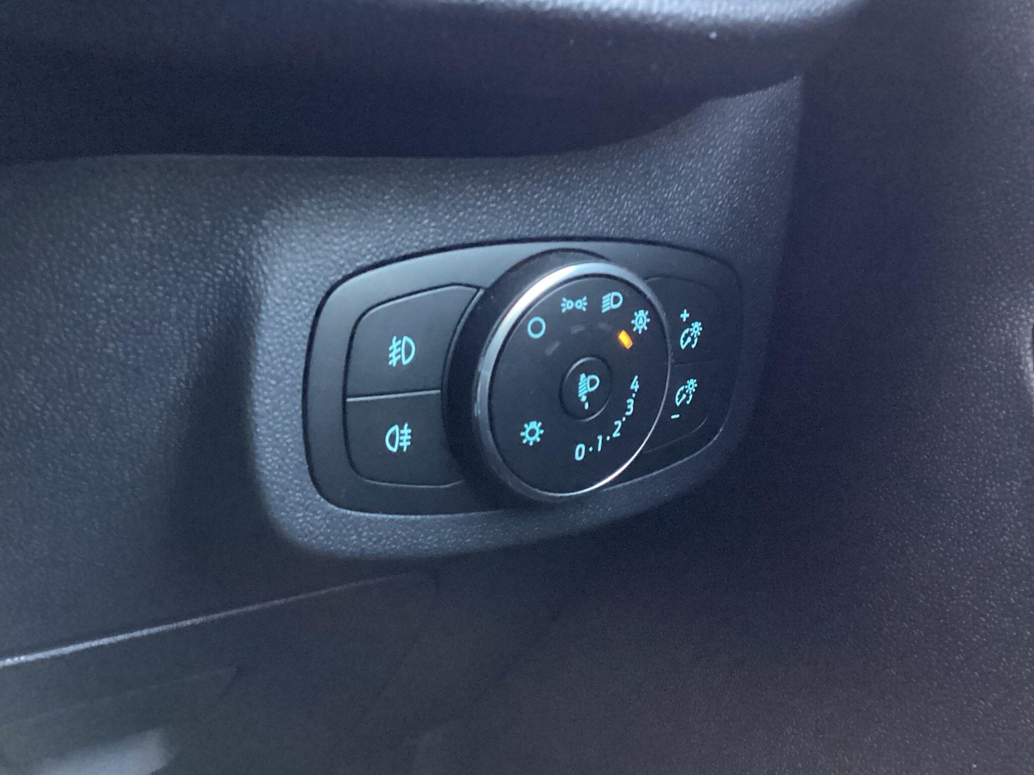 Used Ford Fiesta for sale - 76485567: Photo 24