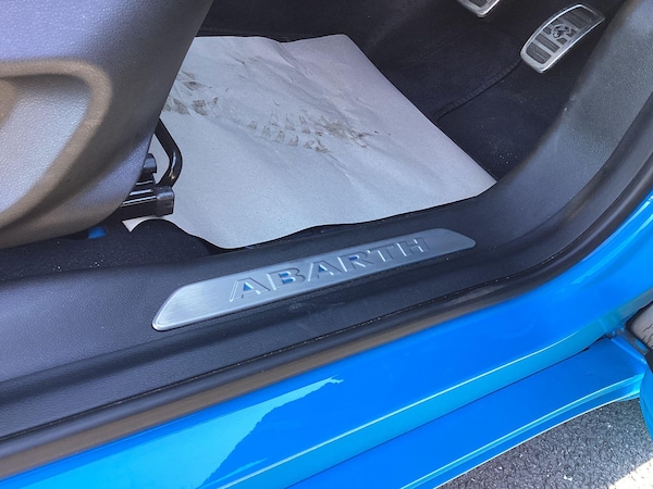 Used Abarth 500 2024 for sale - 76094870: Photo 24