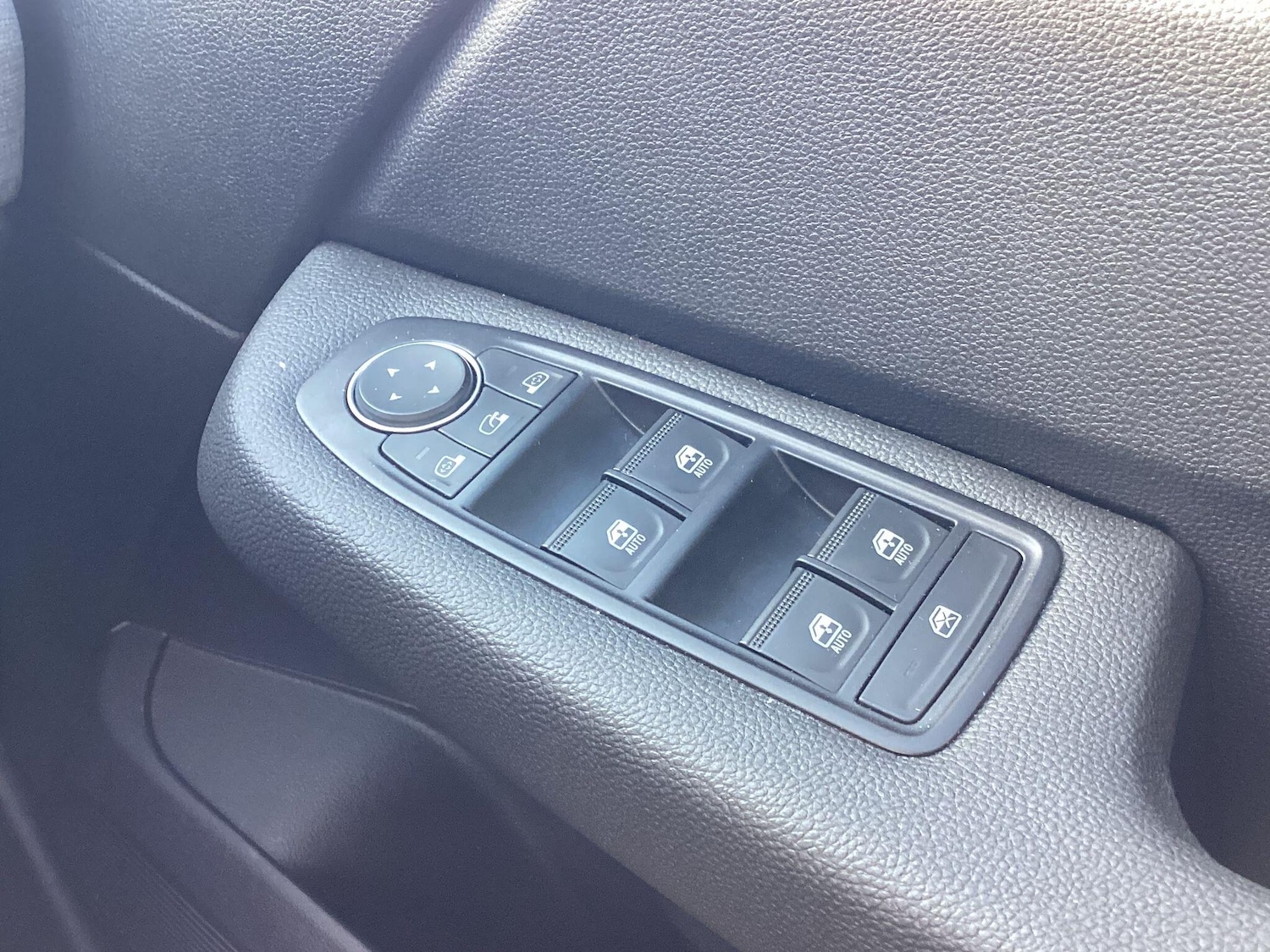 Used Renault Clio 2025 for sale - 77737965: Photo 16