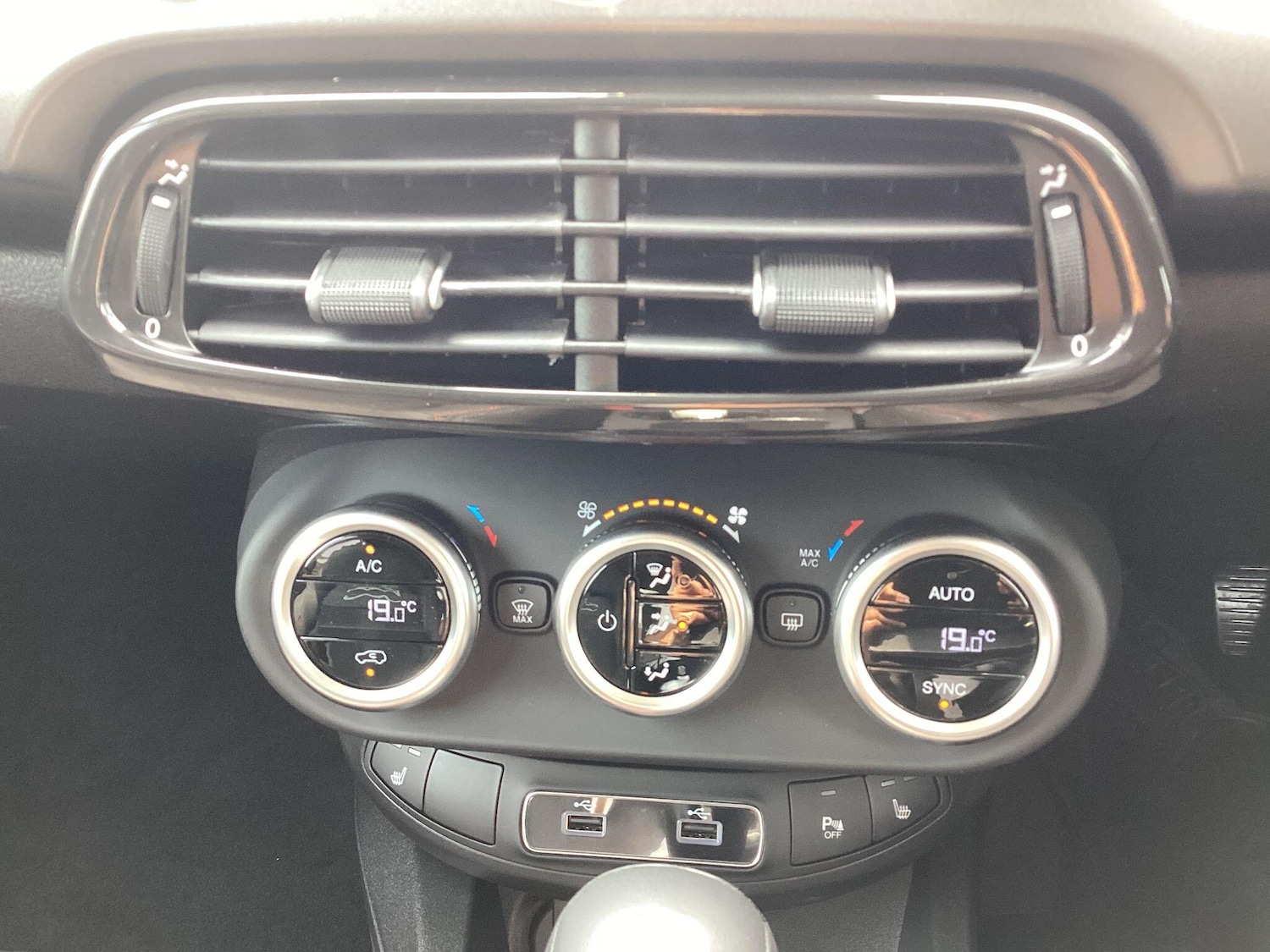 Used Fiat 500X 2024 for sale - 76498923: Photo 20