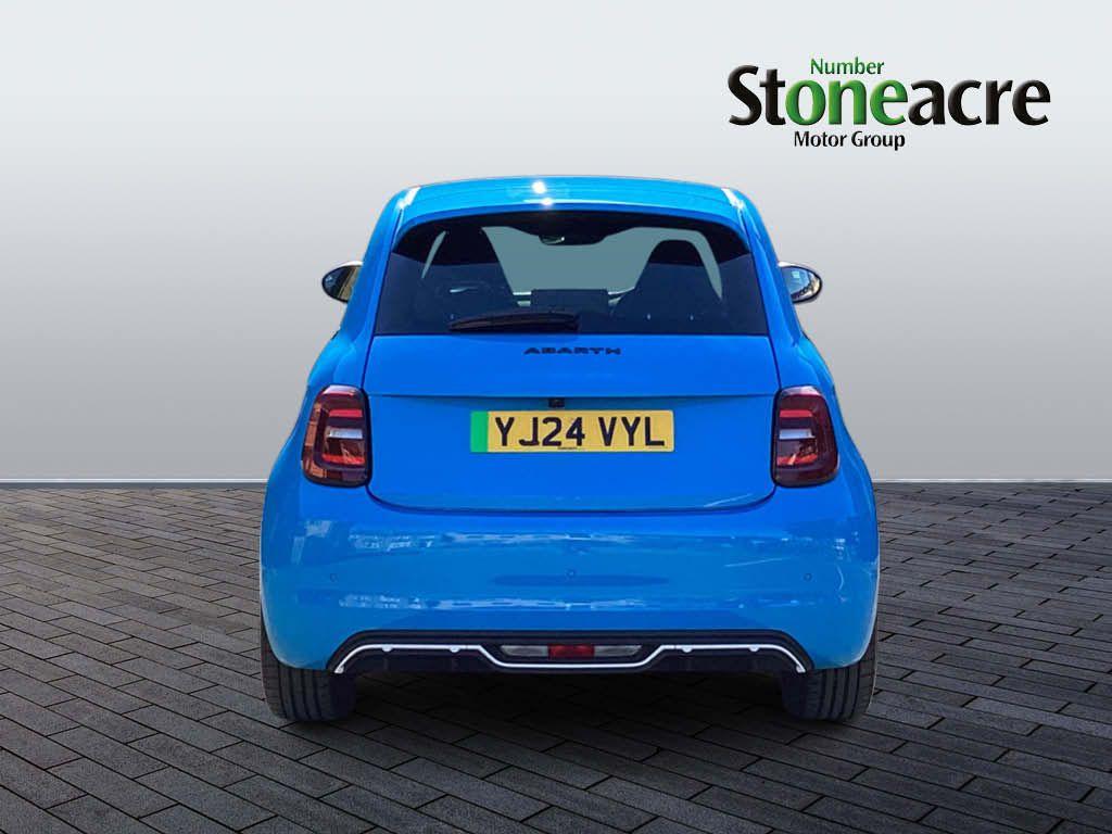 Used Abarth 500 2024 for sale - 77109608: Photo 4