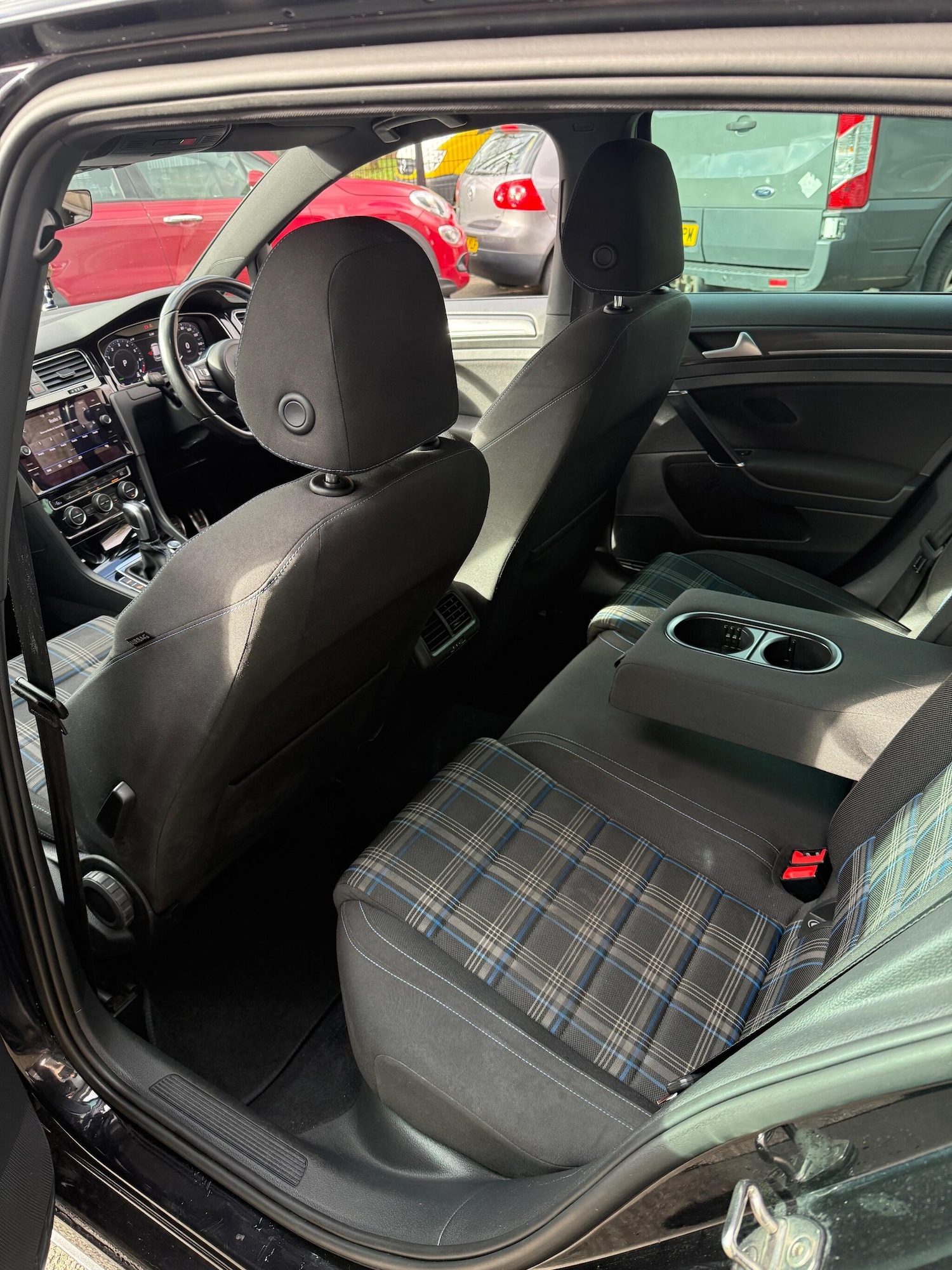 Used Volkswagen Golf 2020 for sale - 77853118: Photo 20