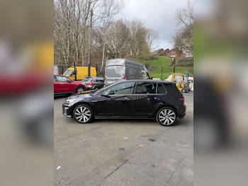 Used Volkswagen Golf 2020 for sale - 77853118: Photo