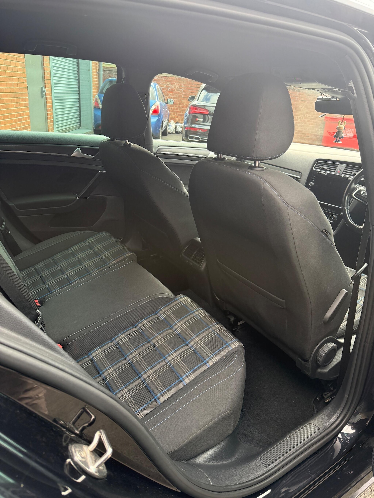 Used Volkswagen Golf 2020 for sale - 77853118: Photo 8