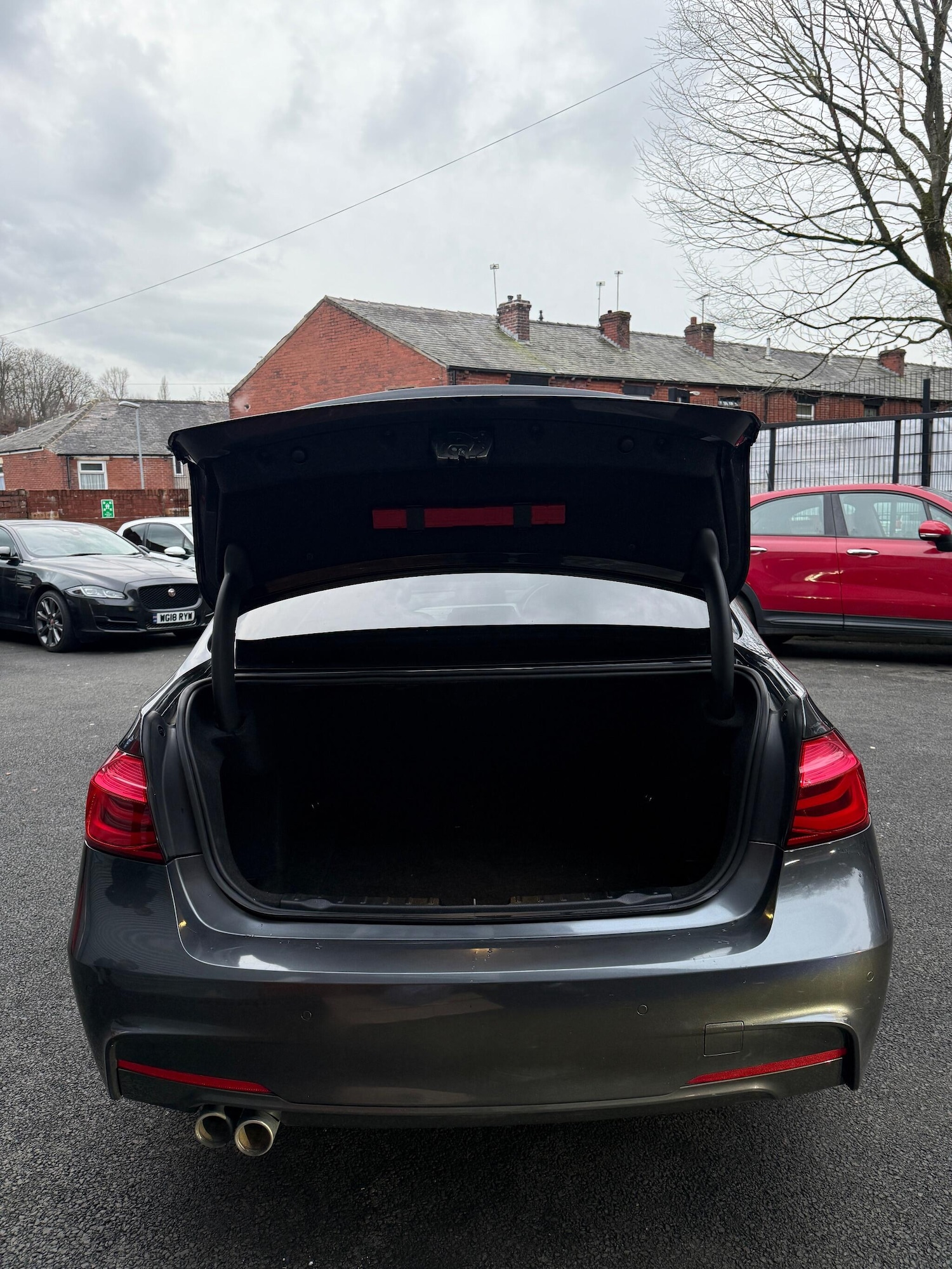 Used BMW 3 Series 2016 for sale - 77559952: Photo 8