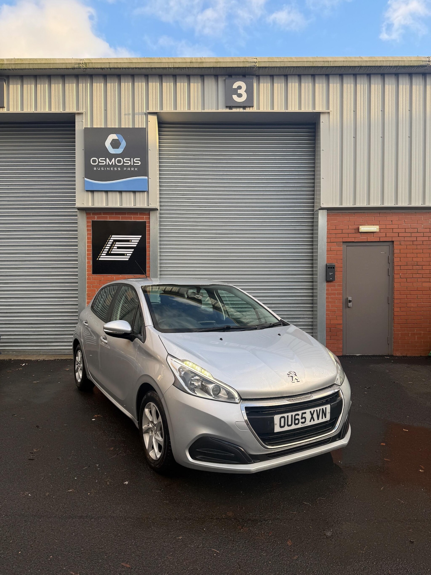 Used Peugeot 208 2015 for sale - 76878804: Photo 1