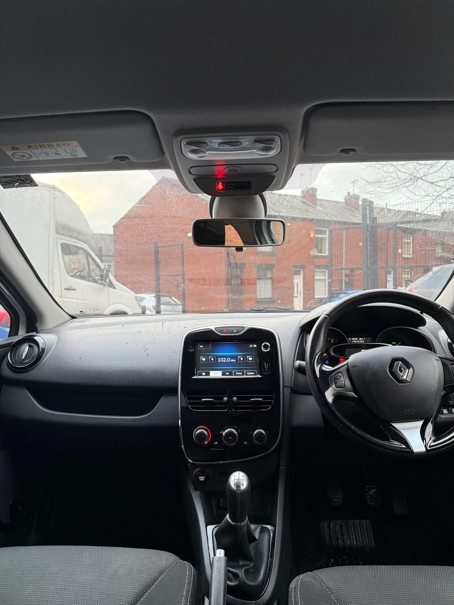 Used Renault Clio 2015 for sale - 76878806: Photo 19