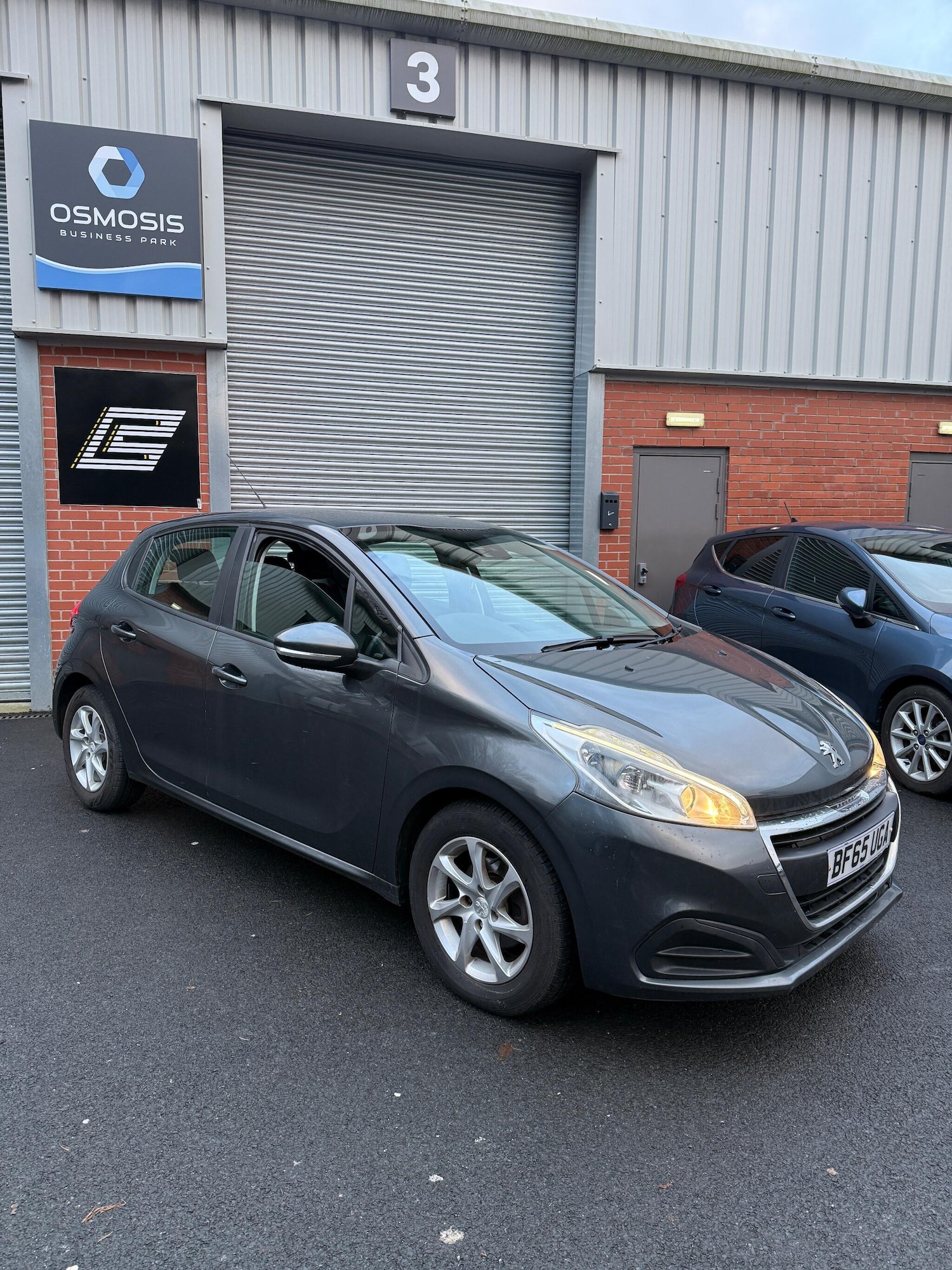 Used Peugeot 208 2015 for sale - 77237529: Photo 8
