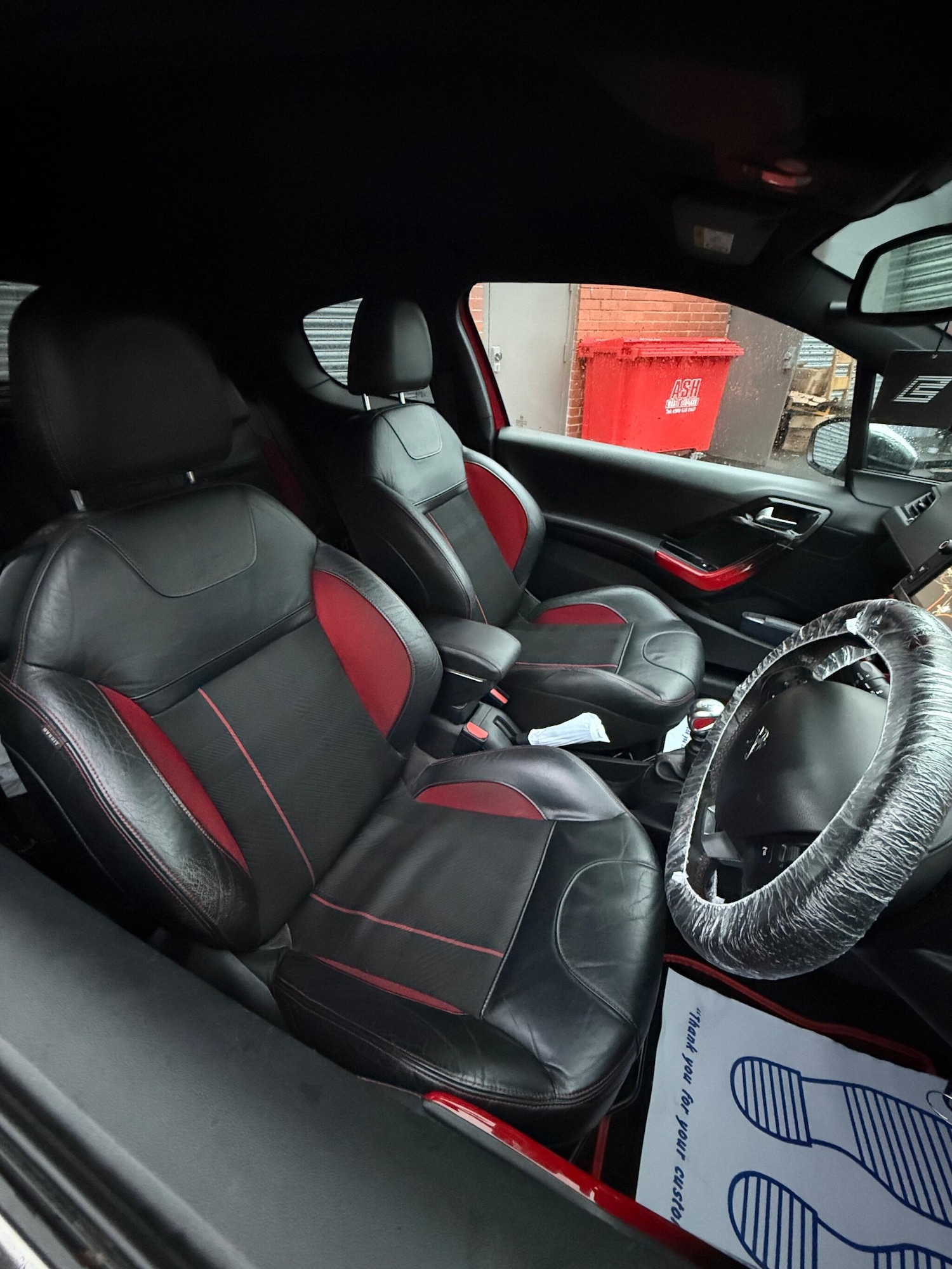 Used Peugeot 208 2013 for sale - 76878803: Photo 14