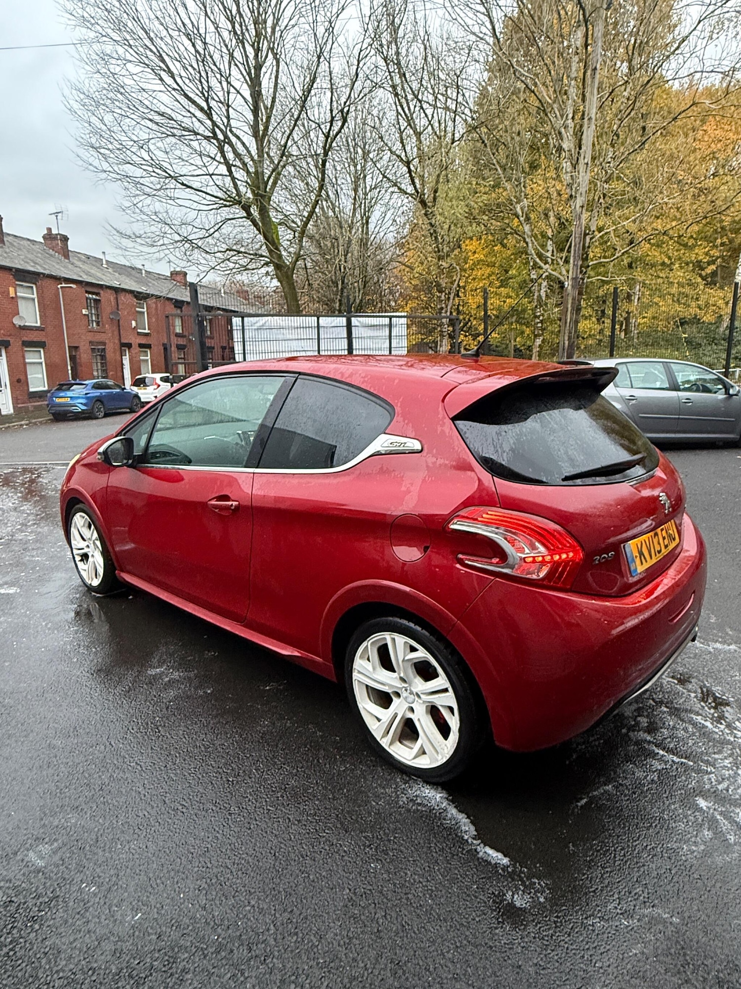 Used Peugeot 208 2013 for sale - 76878803: Photo 5
