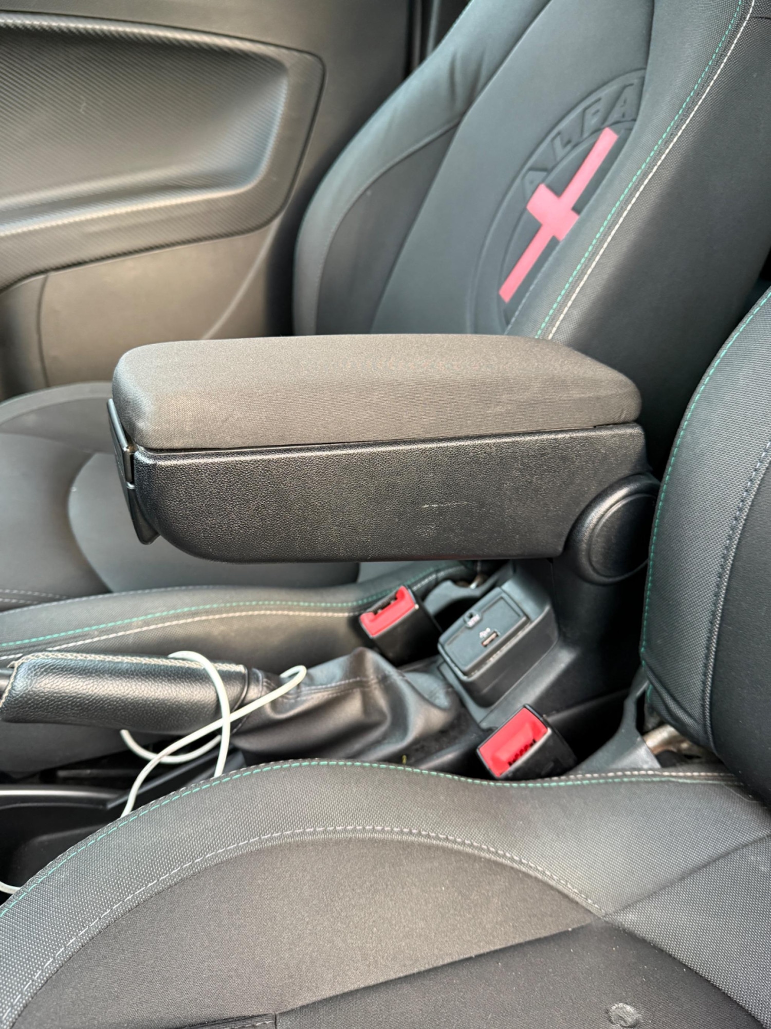 Used Alfa Romeo MiTo 2015 for sale - 76927079: Photo 15