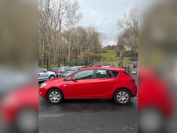 Used Vauxhall Astra 2011 for sale - 76878801: Photo