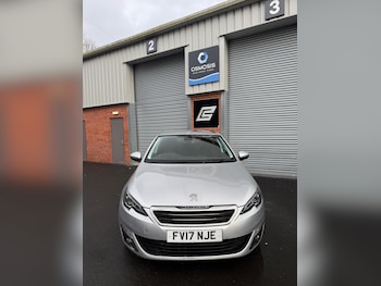 Used Peugeot 308 2017 for sale - 77425666: Photo