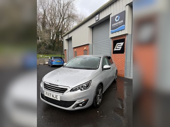 Used Peugeot 308 2017 for sale - 77425666: Photo