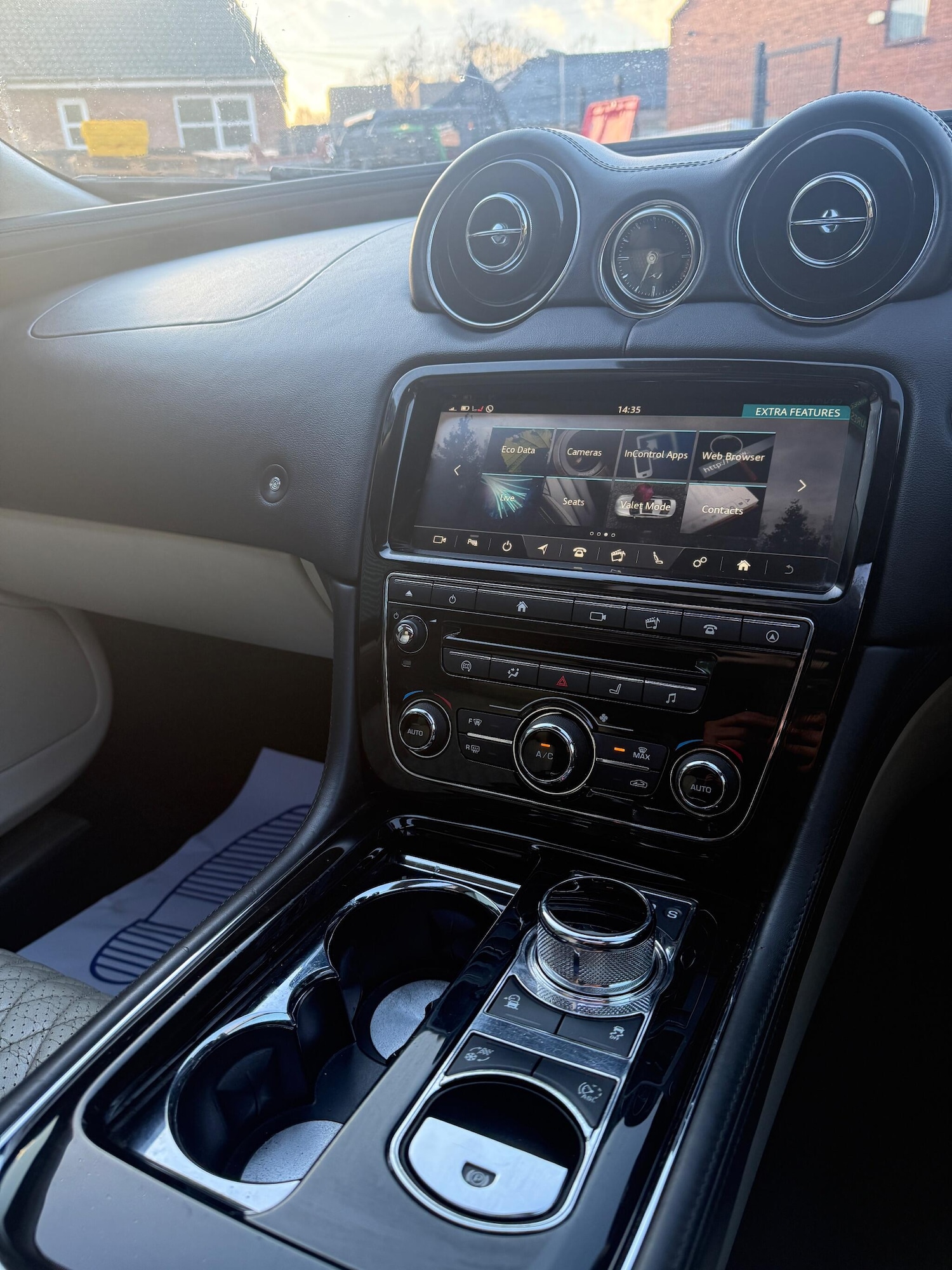 Used Jaguar XJ 2018 for sale - 77203131: Photo 15