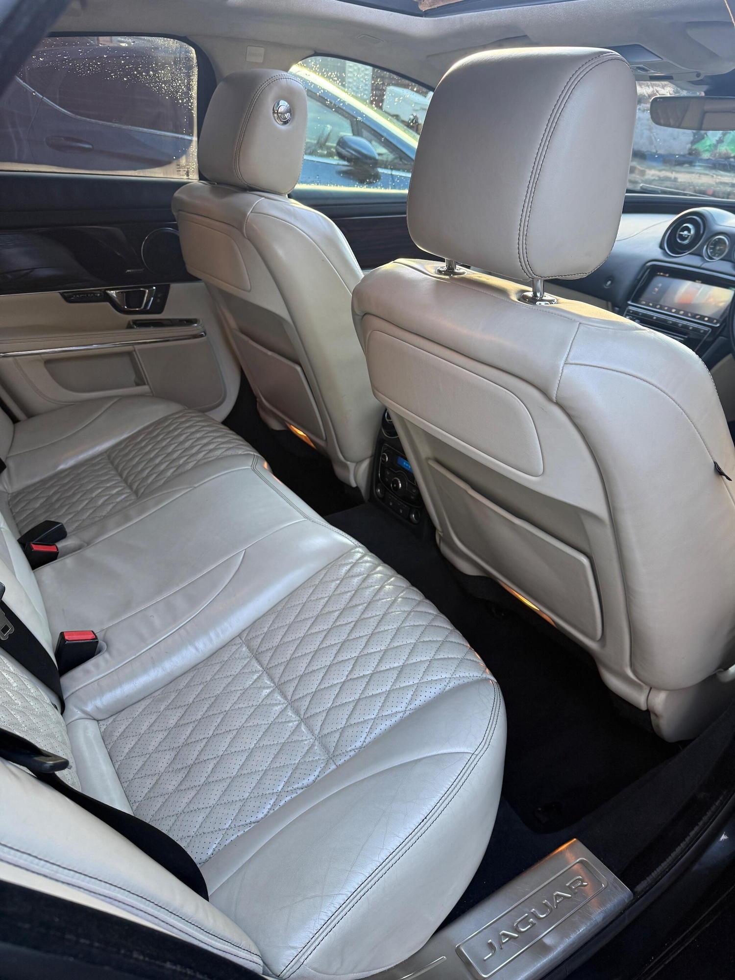 Used Jaguar XJ 2018 for sale - 77203131: Photo 16