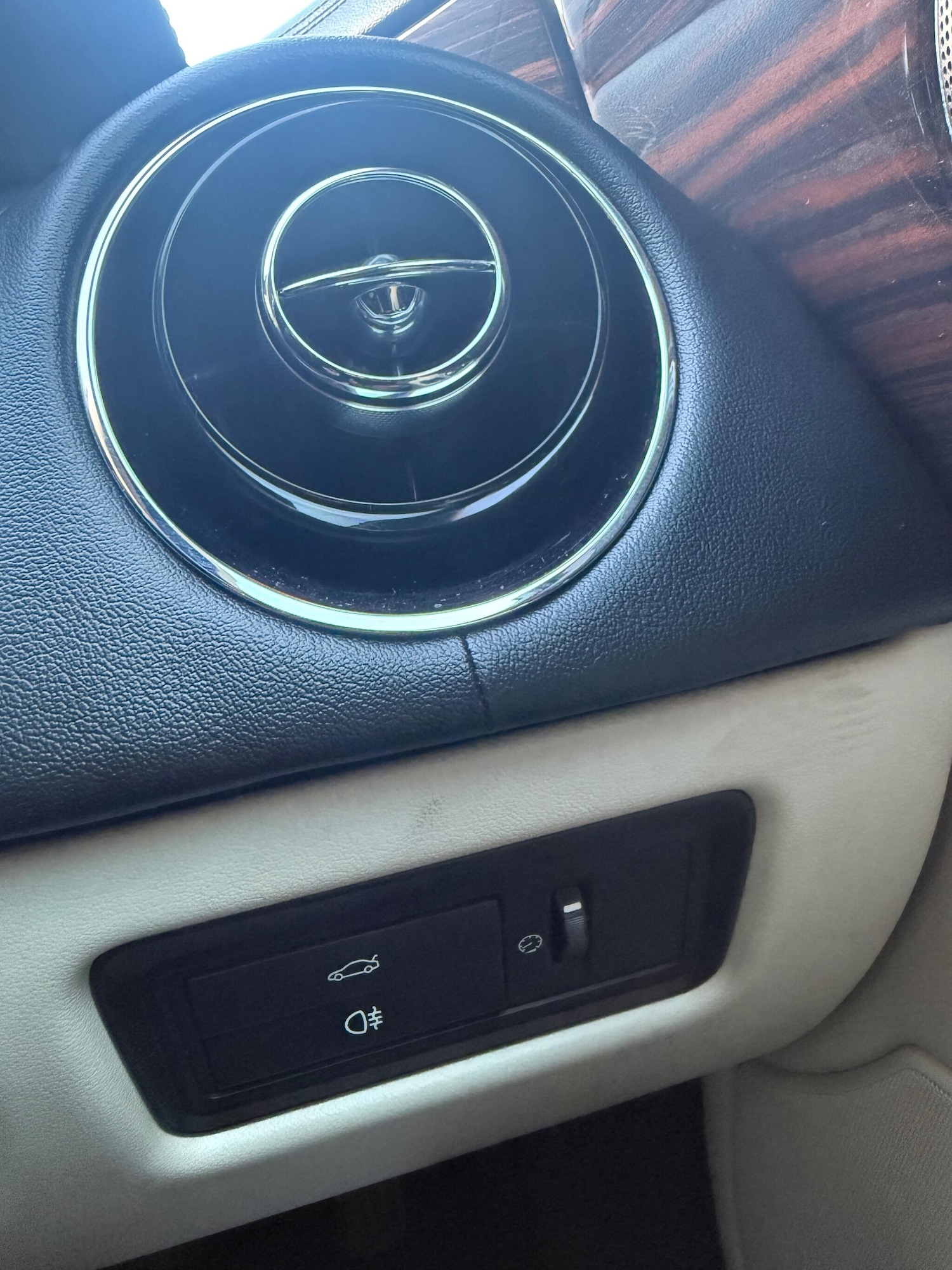 Used Jaguar XJ 2018 for sale - 77203131: Photo 20