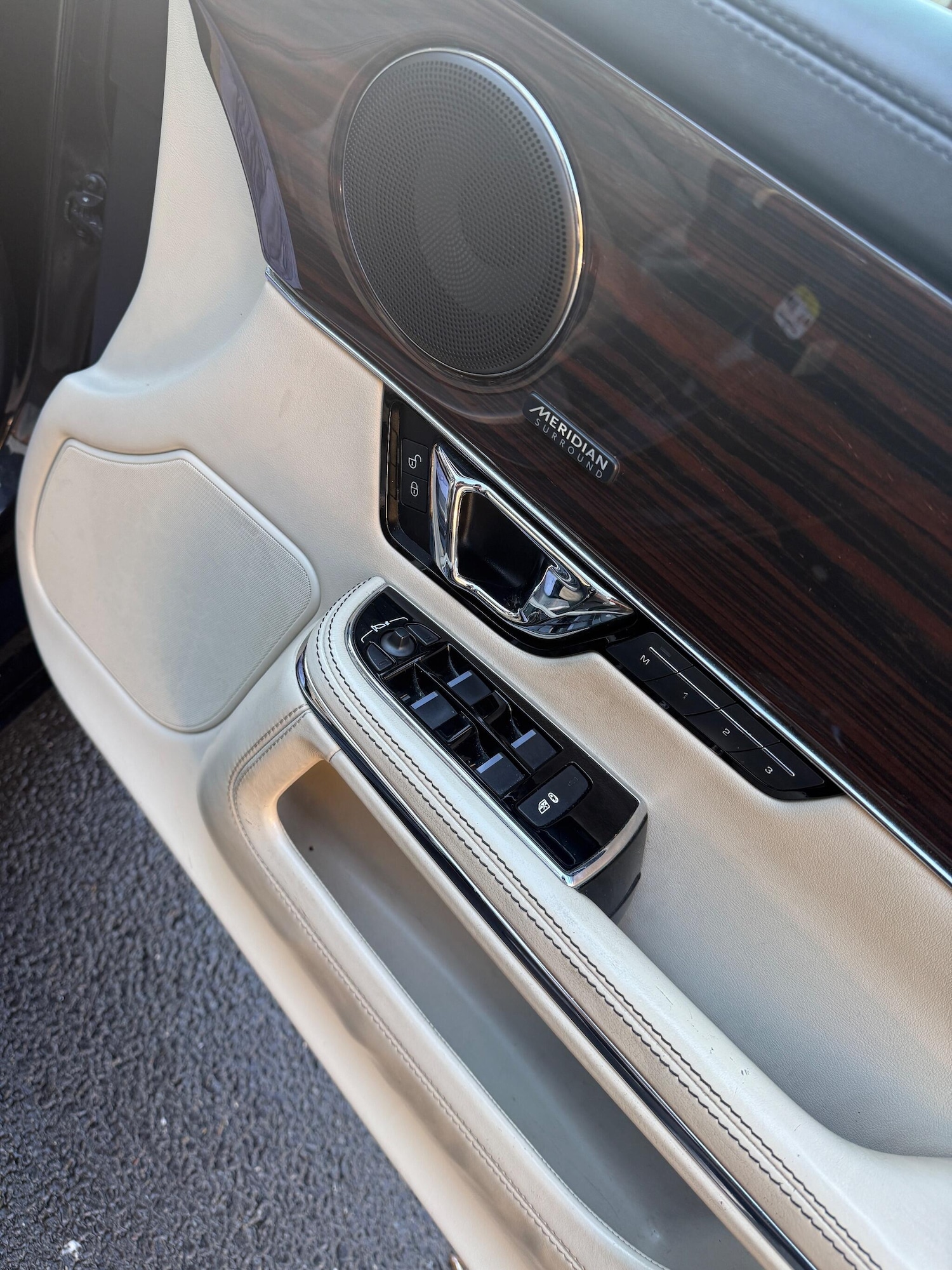 Used Jaguar XJ 2018 for sale - 77203131: Photo 22