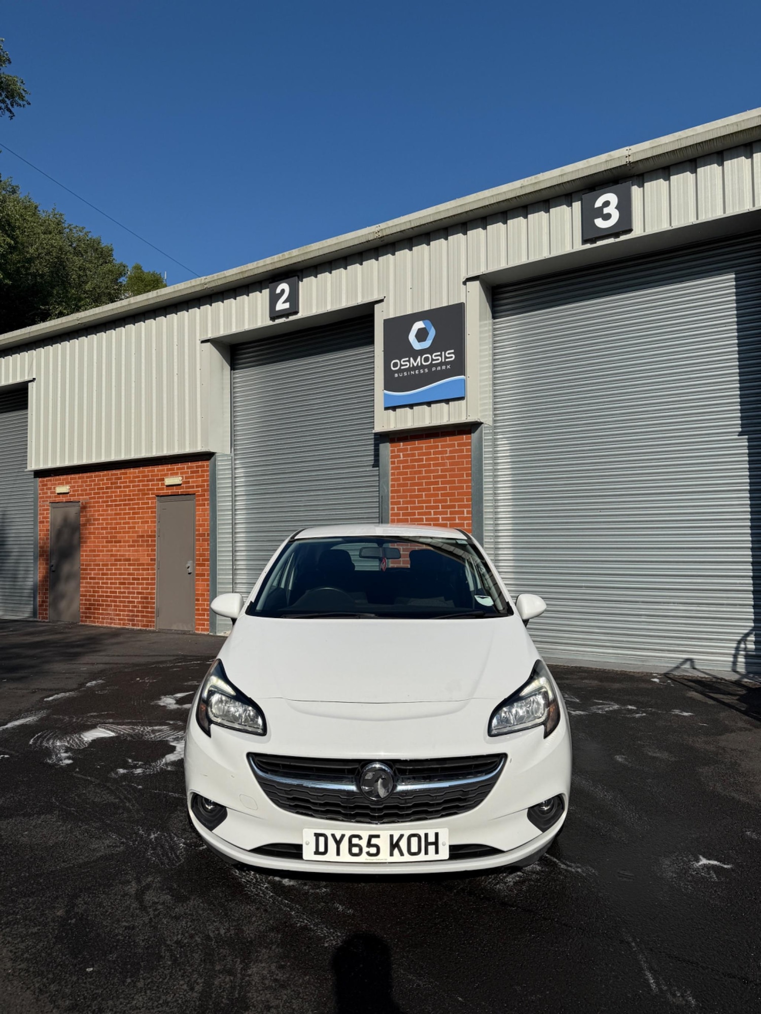 Used Vauxhall Corsa 2016 for sale - 76878809: Photo 2