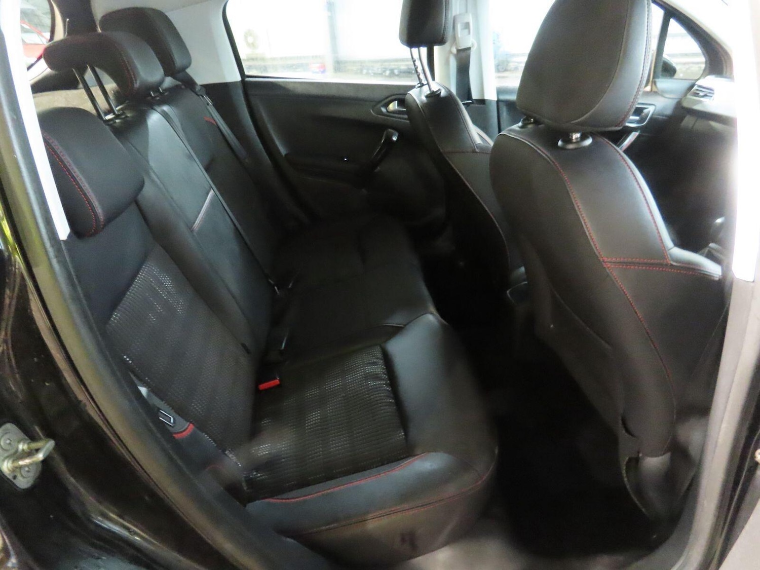 Used Peugeot 208 2018 for sale - 77769209: Photo 10