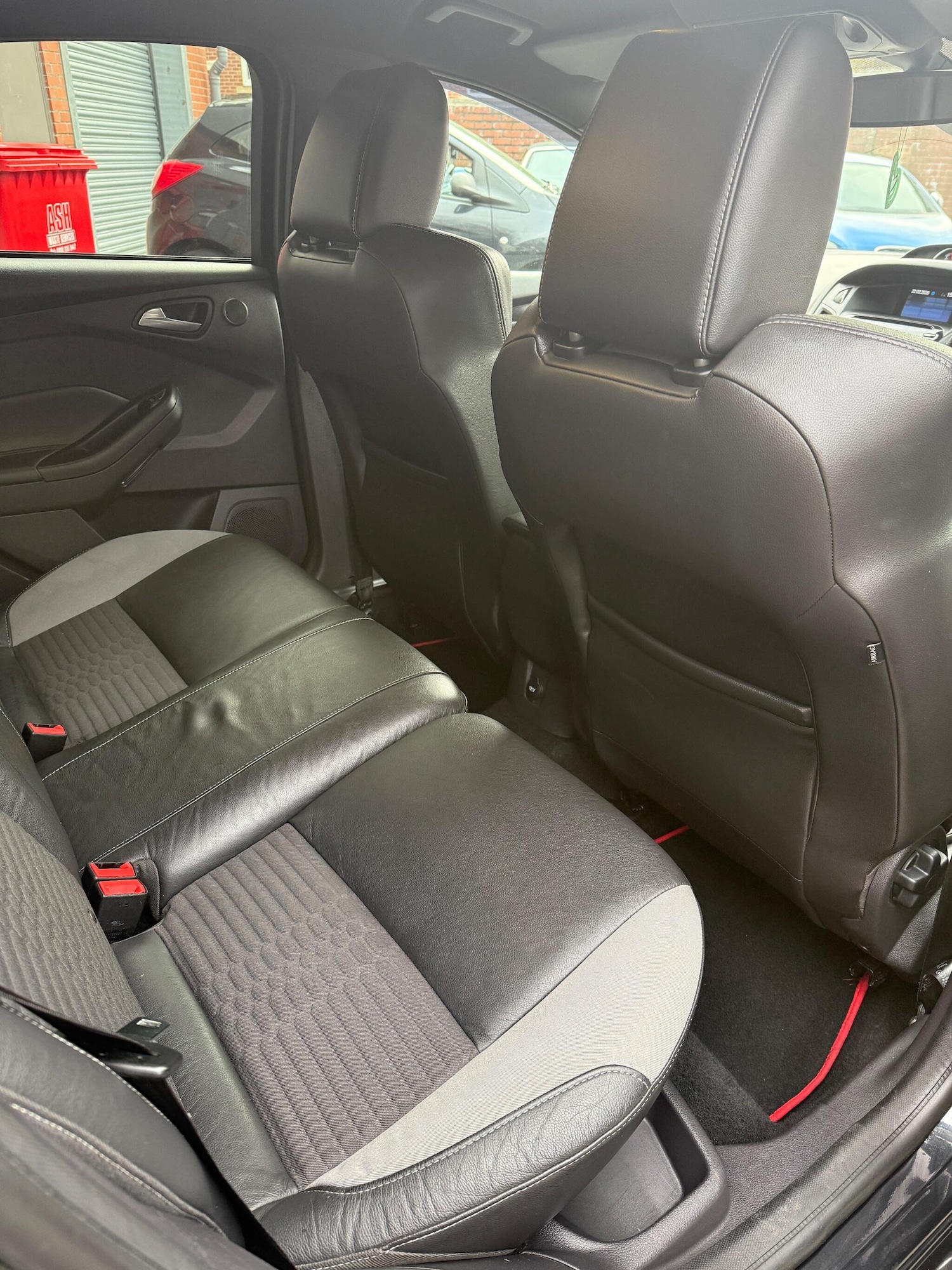 Used Ford Focus 2012 for sale - 77645768: Photo 12