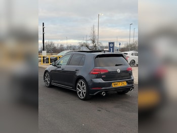 Used Volkswagen Golf 2018 for sale - 77091919: Photo