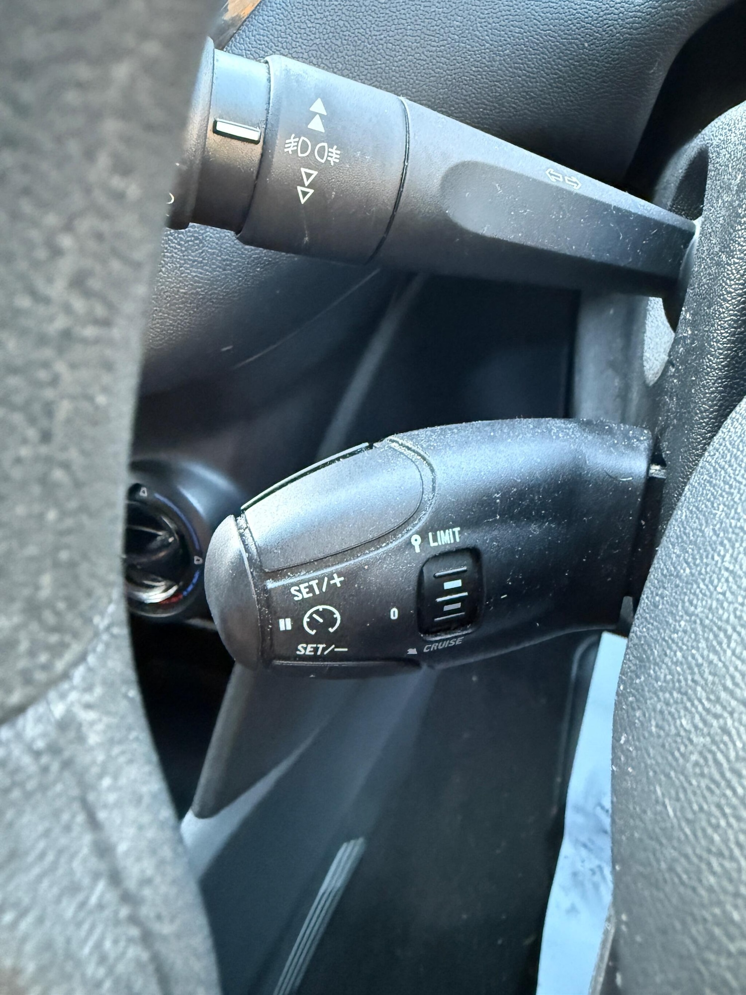 Used Peugeot 208 2014 for sale - 76926123: Photo 15