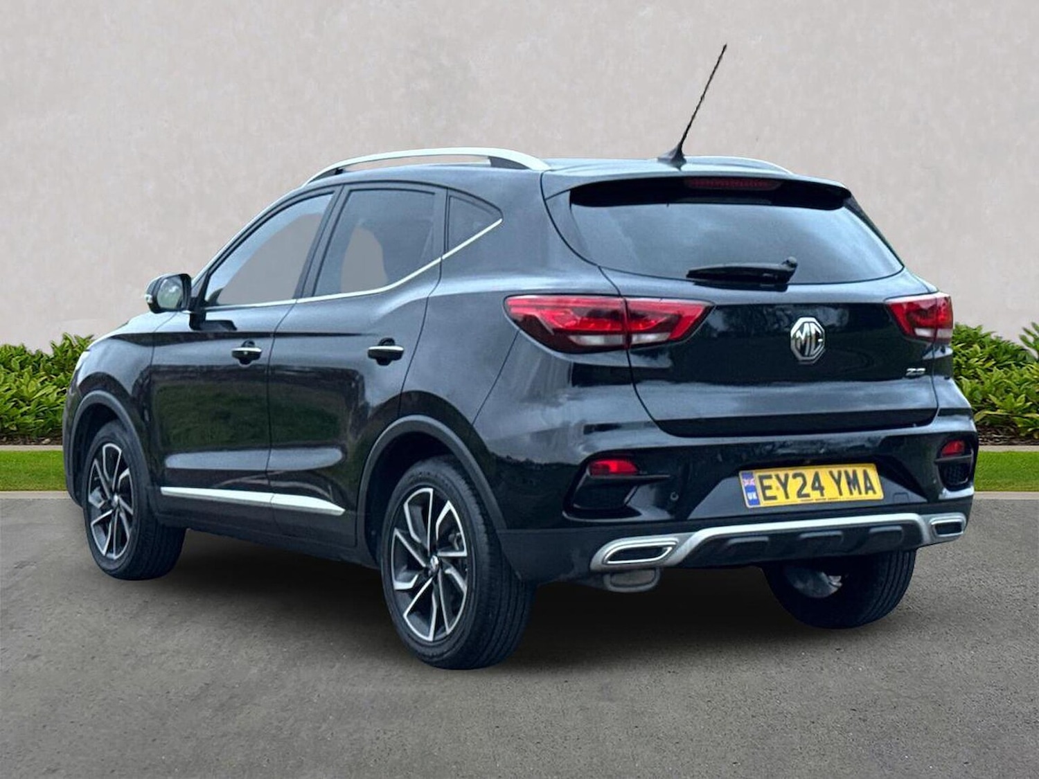 Used MG MG ZS 2024 for sale - 77028162: Photo 2