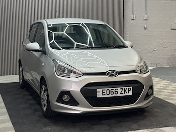 Used Hyundai i10 2016 for sale - 78390265: Photo