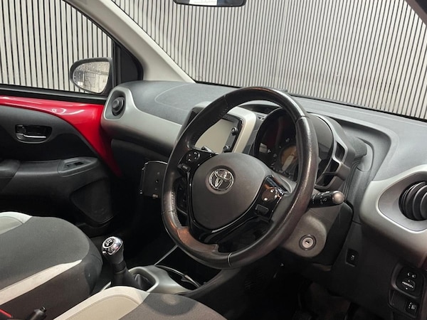 Used Toyota AYGO 2017 for sale - 75627688: Photo 10