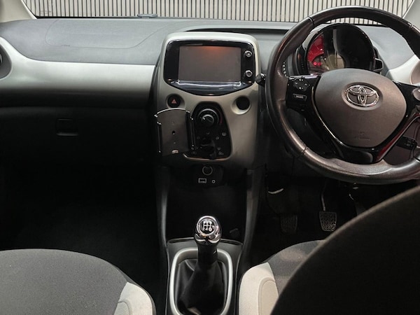 Used Toyota AYGO 2017 for sale - 75627688: Photo 7