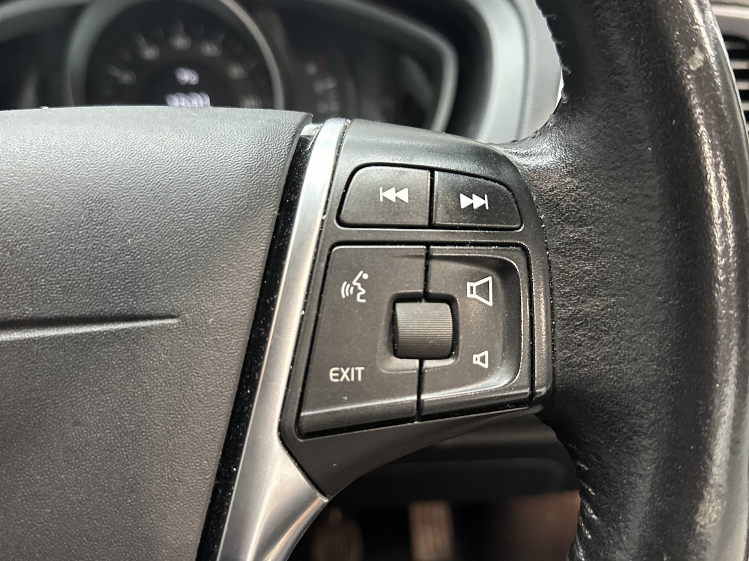 Used Volvo V40 2019 for sale - 77034521: Photo 16