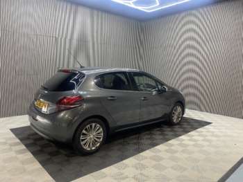 Used Peugeot 208 2016 for sale - 75261836: Photo