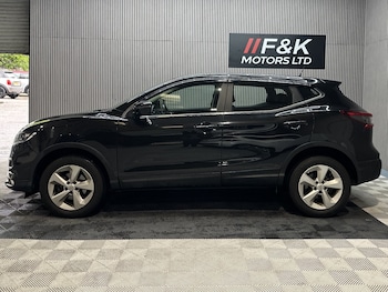 Used Nissan Qashqai 2017 for sale - 78552840: Photo