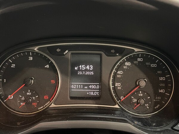 Used Audi A1 2015 for sale - 75343607: Photo 10