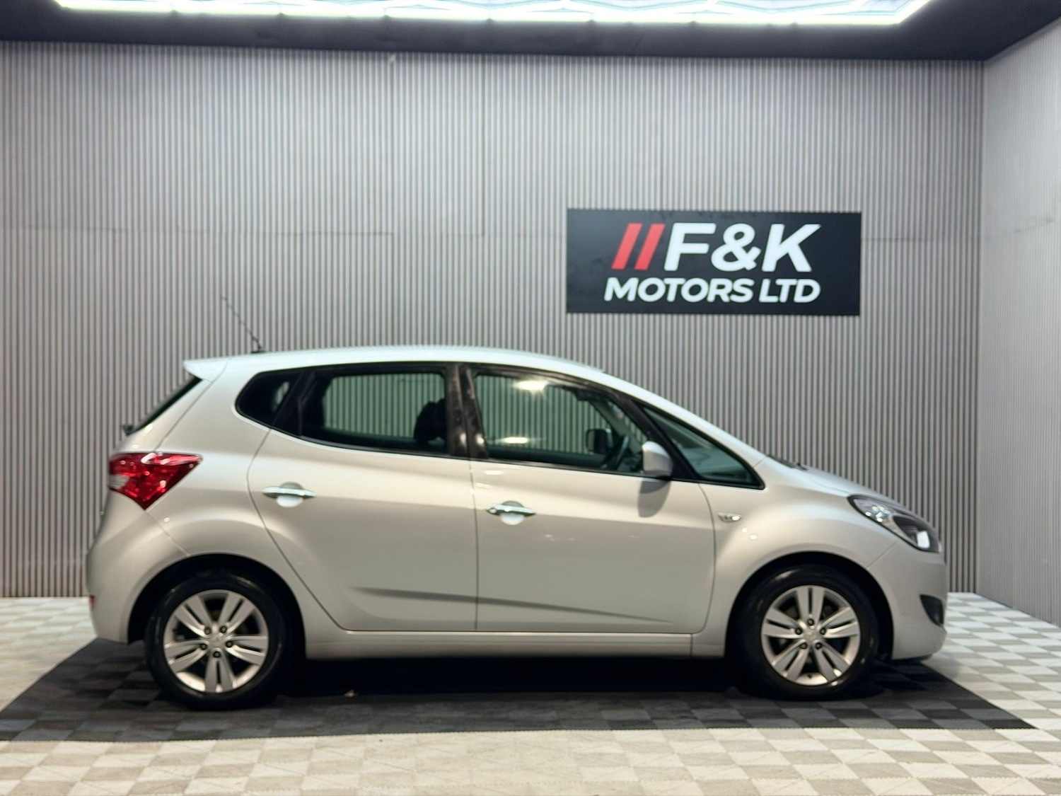 Used Hyundai Ix20 2012 for sale - 77034711: Photo 4