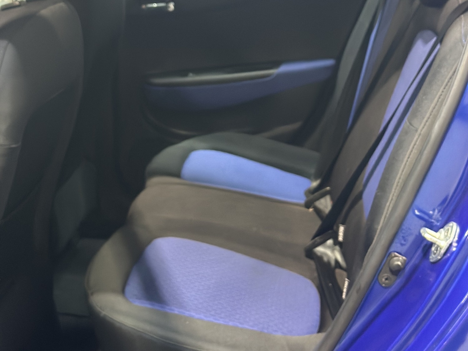 Used Hyundai i20 2009 for sale - 77432955: Photo 9