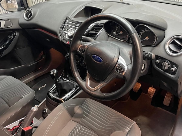 Used Ford Fiesta 2013 for sale - 75617422: Photo 14