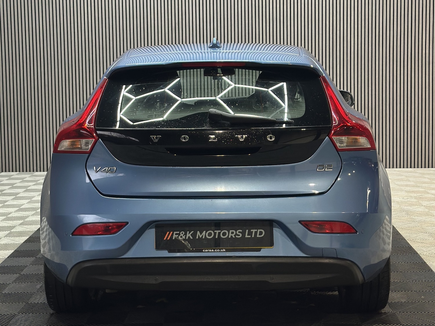 Used Volvo V40 2015 for sale - 77337566: Photo 5