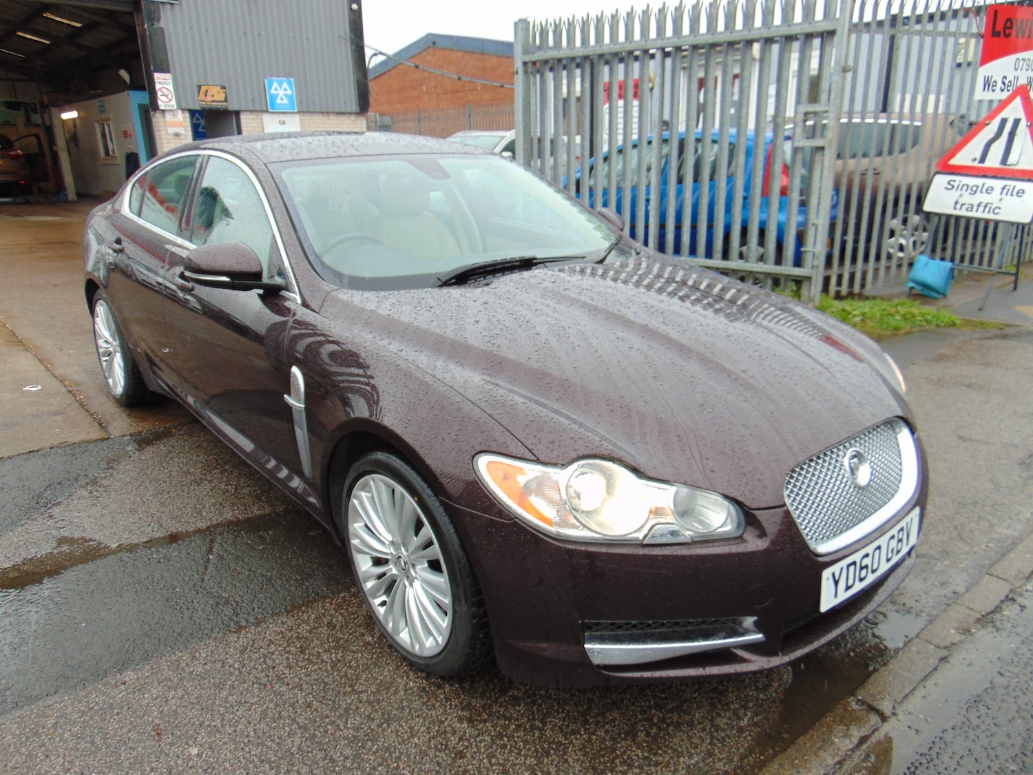 Used Jaguar XF 2010 for sale - 76616889: Photo 1