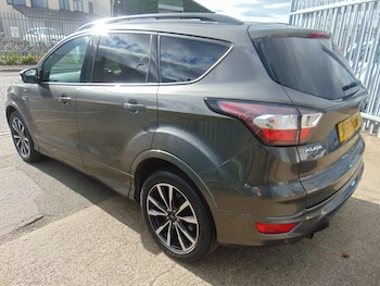 Used Ford Kuga 2017 for sale - 79170473: Photo