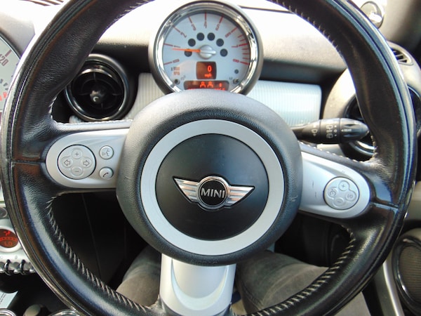 Used MINI Hatch 2010 for sale - 75385642: Photo 14