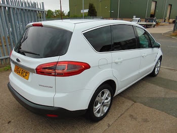 Used Ford S-Max 2014 for sale - 79445788: Photo